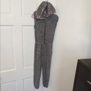 Mia New York girls soft Gray Sleeveless sequin Hooded Jumpsuit jogger sz s